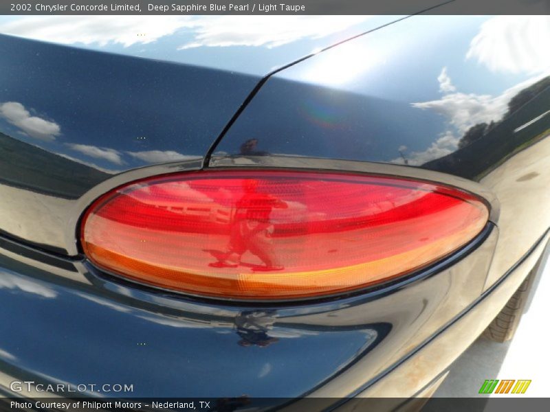 Deep Sapphire Blue Pearl / Light Taupe 2002 Chrysler Concorde Limited