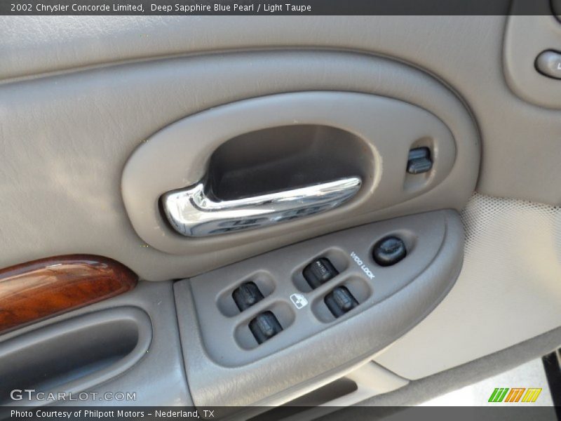 Deep Sapphire Blue Pearl / Light Taupe 2002 Chrysler Concorde Limited