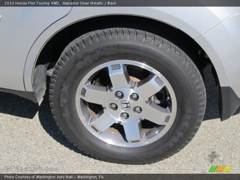  2010 Pilot Touring 4WD Wheel