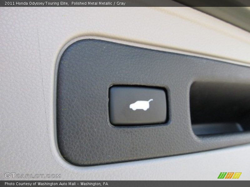 Polished Metal Metallic / Gray 2011 Honda Odyssey Touring Elite