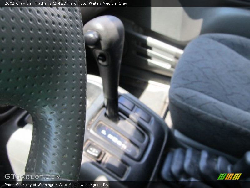White / Medium Gray 2002 Chevrolet Tracker ZR2 4WD Hard Top