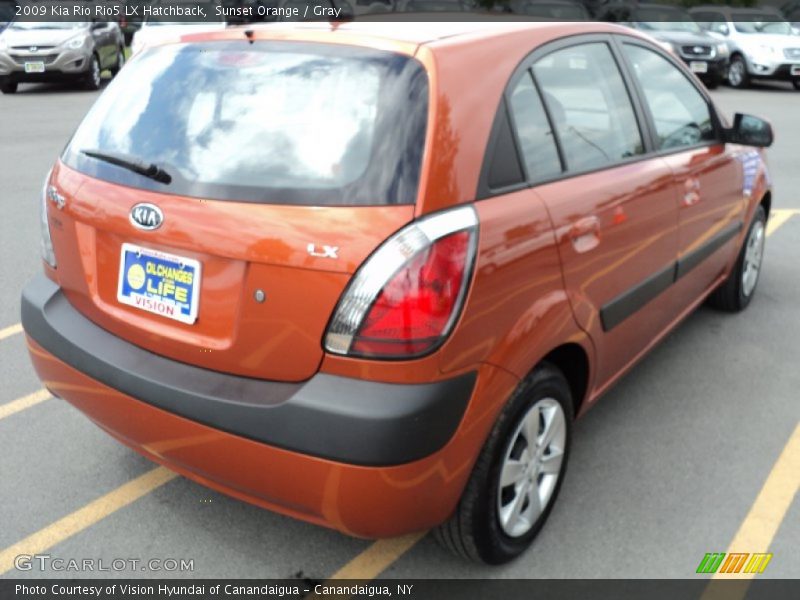 Sunset Orange / Gray 2009 Kia Rio Rio5 LX Hatchback
