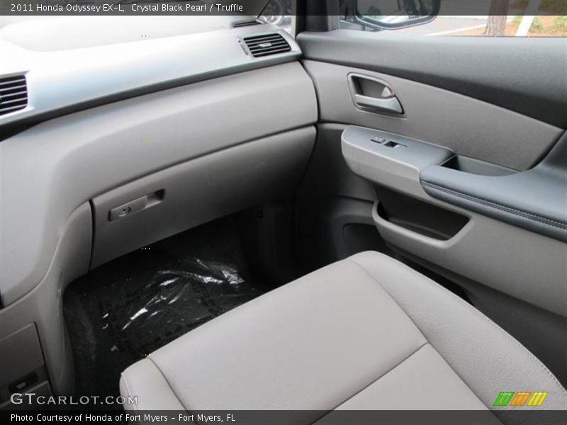 Crystal Black Pearl / Truffle 2011 Honda Odyssey EX-L