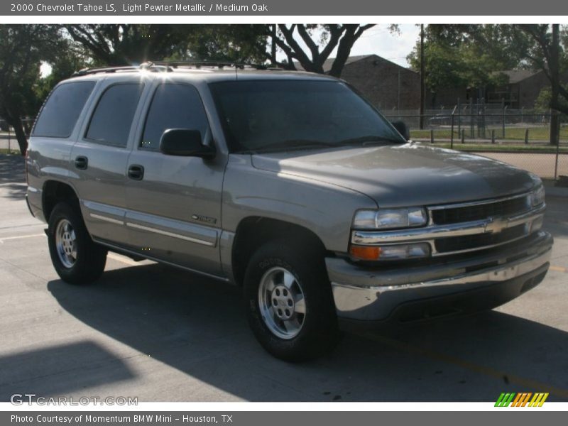 Light Pewter Metallic / Medium Oak 2000 Chevrolet Tahoe LS