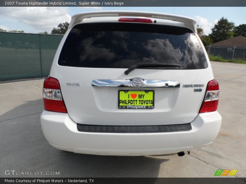 Super White / Ivory Beige 2007 Toyota Highlander Hybrid Limited