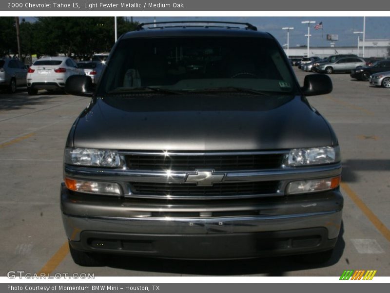 Light Pewter Metallic / Medium Oak 2000 Chevrolet Tahoe LS