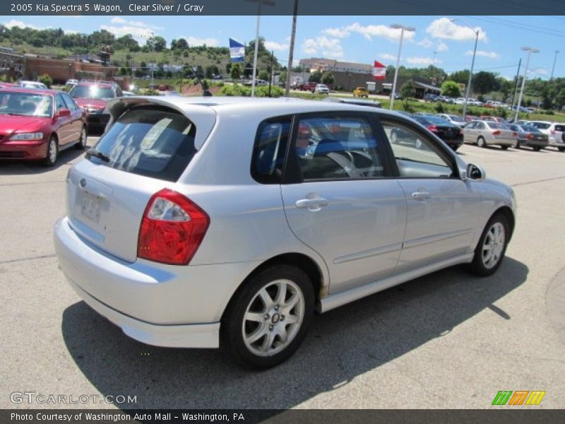Clear Silver / Gray 2005 Kia Spectra 5 Wagon