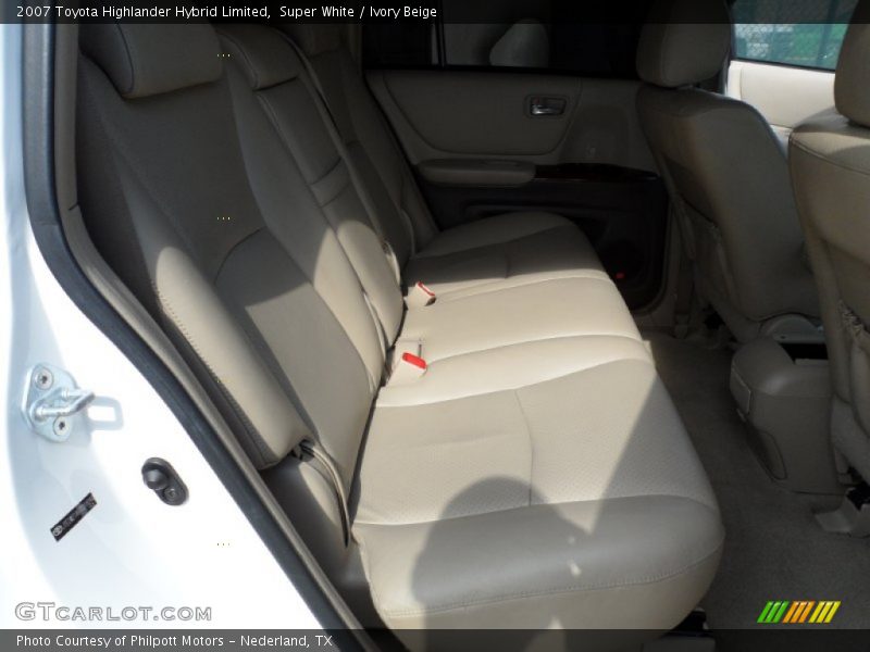Super White / Ivory Beige 2007 Toyota Highlander Hybrid Limited