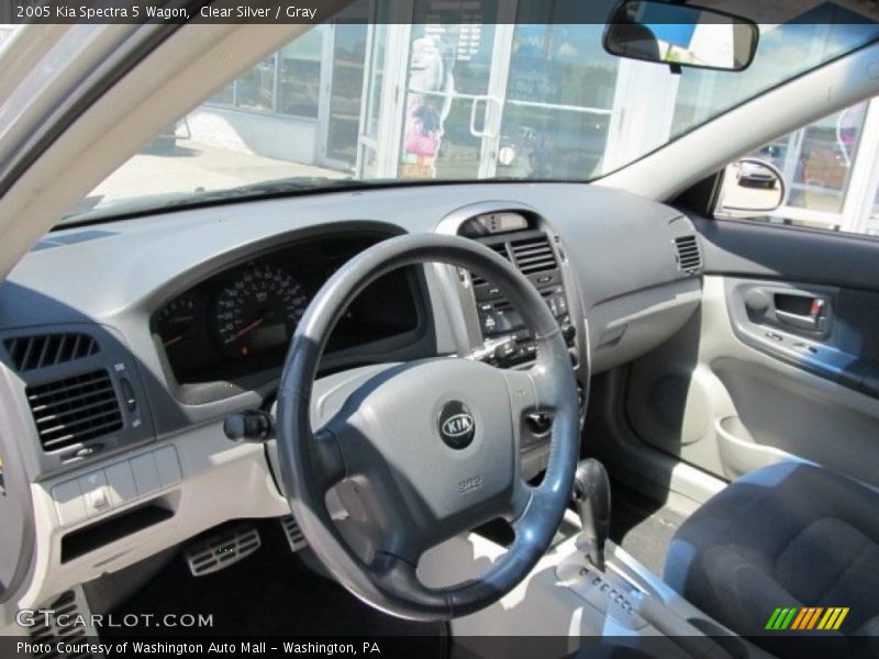 Clear Silver / Gray 2005 Kia Spectra 5 Wagon