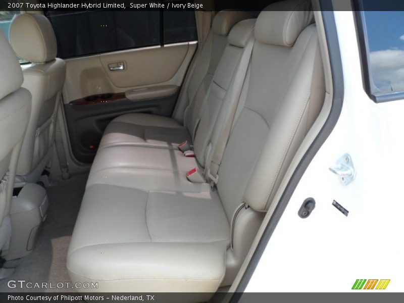 Super White / Ivory Beige 2007 Toyota Highlander Hybrid Limited