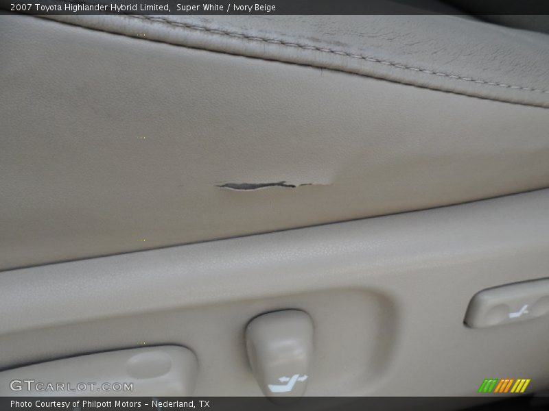 Super White / Ivory Beige 2007 Toyota Highlander Hybrid Limited