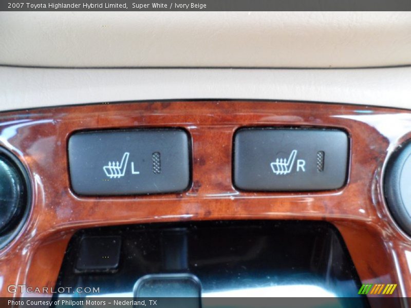 Controls of 2007 Highlander Hybrid Limited