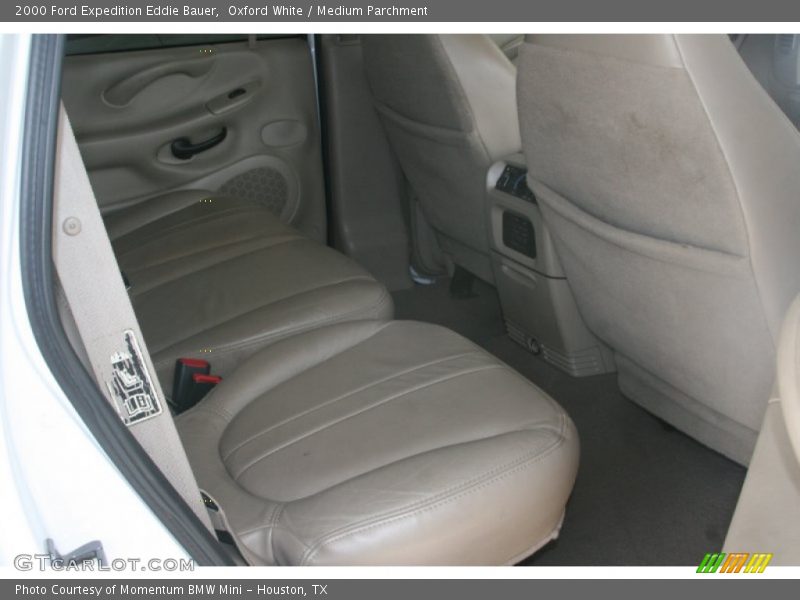 Oxford White / Medium Parchment 2000 Ford Expedition Eddie Bauer