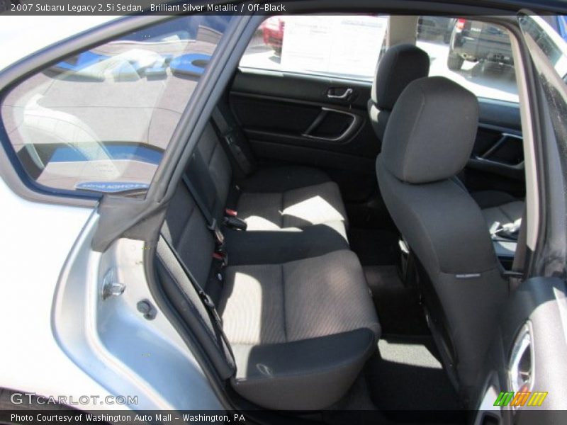Brilliant Silver Metallic / Off-Black 2007 Subaru Legacy 2.5i Sedan