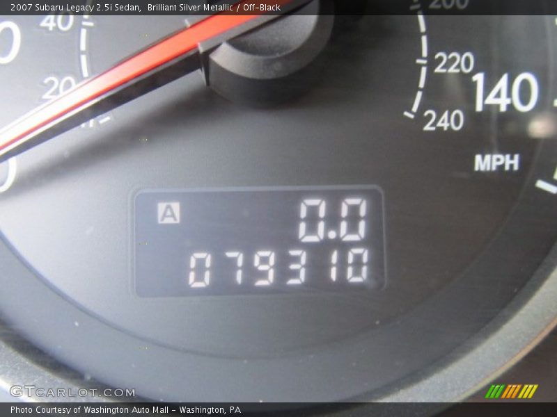 Brilliant Silver Metallic / Off-Black 2007 Subaru Legacy 2.5i Sedan