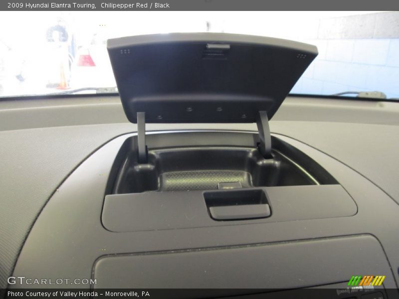 Chilipepper Red / Black 2009 Hyundai Elantra Touring