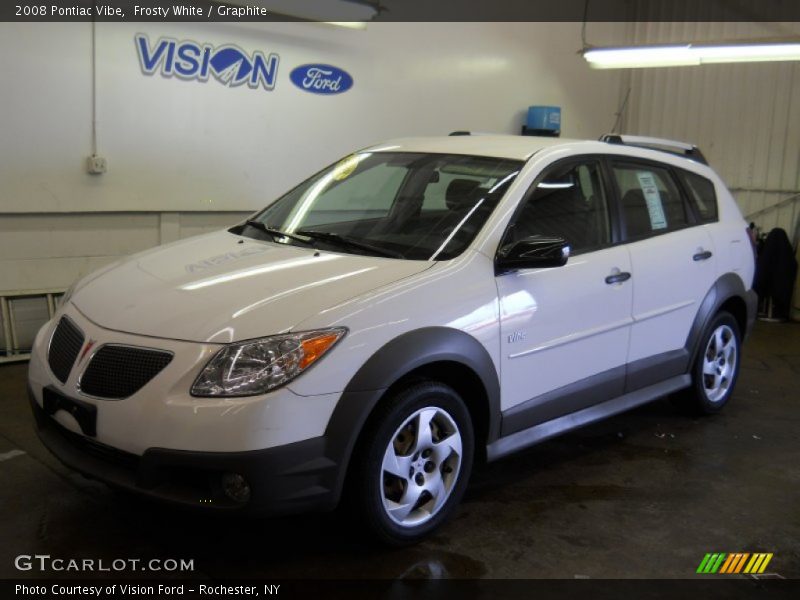 Frosty White / Graphite 2008 Pontiac Vibe