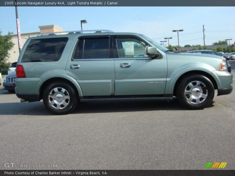 Light Tundra Metallic / Camel 2005 Lincoln Navigator Luxury 4x4