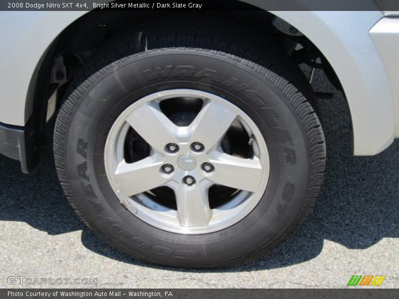 Bright Silver Metallic / Dark Slate Gray 2008 Dodge Nitro SXT 4x4