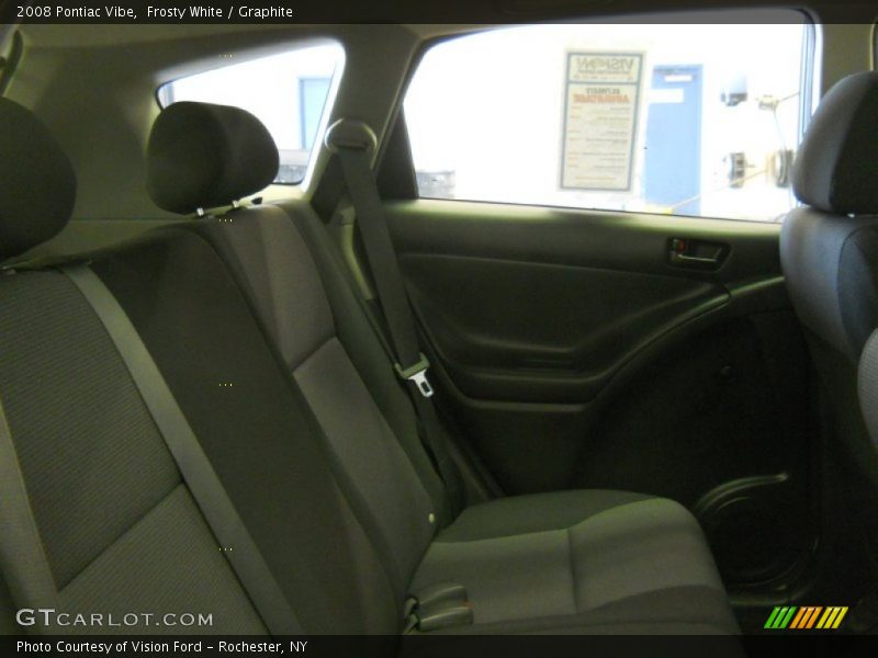 Frosty White / Graphite 2008 Pontiac Vibe