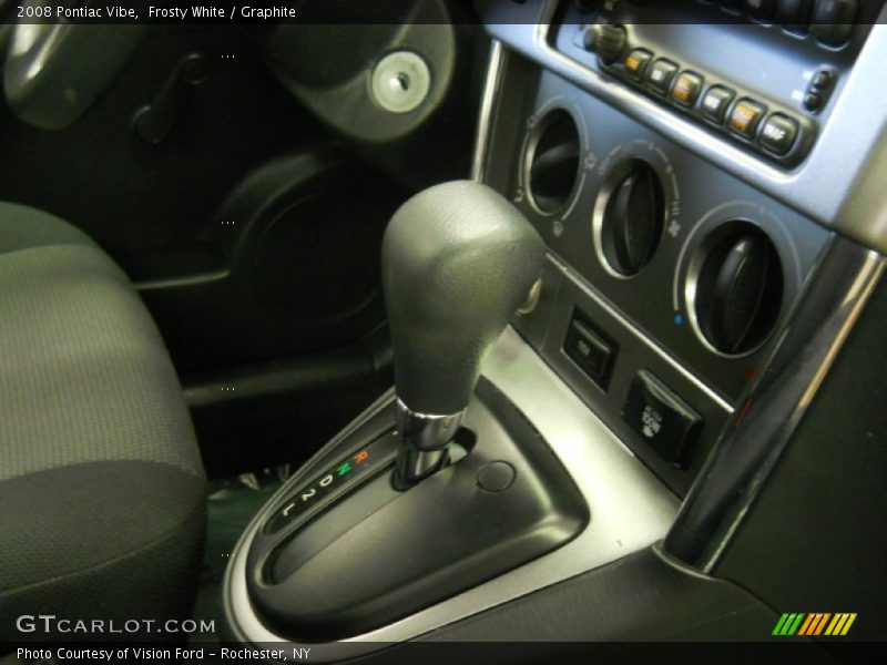Frosty White / Graphite 2008 Pontiac Vibe