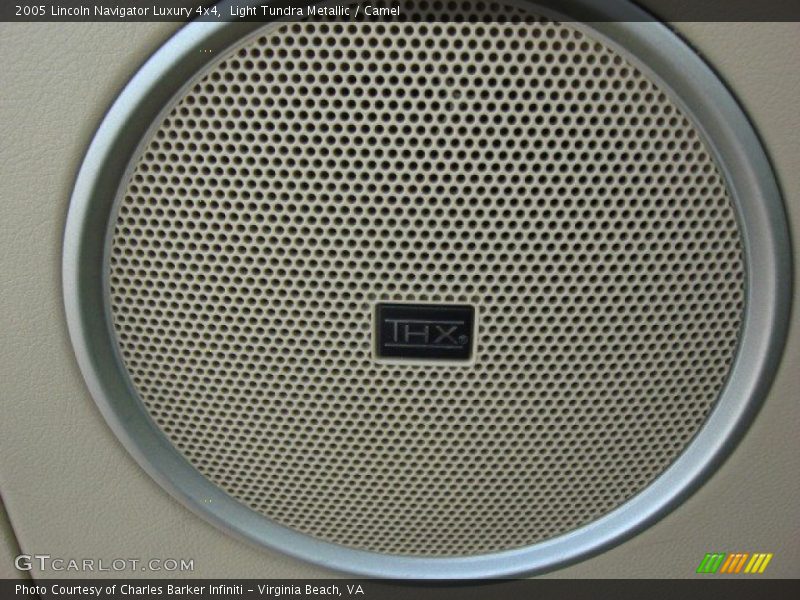 Light Tundra Metallic / Camel 2005 Lincoln Navigator Luxury 4x4