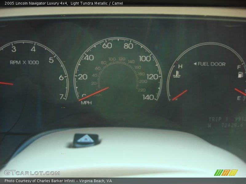 Light Tundra Metallic / Camel 2005 Lincoln Navigator Luxury 4x4