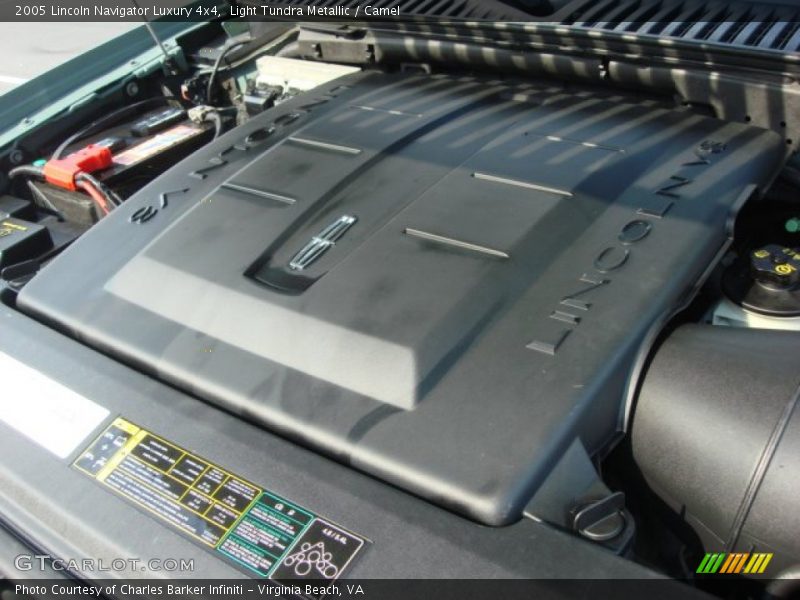 Light Tundra Metallic / Camel 2005 Lincoln Navigator Luxury 4x4