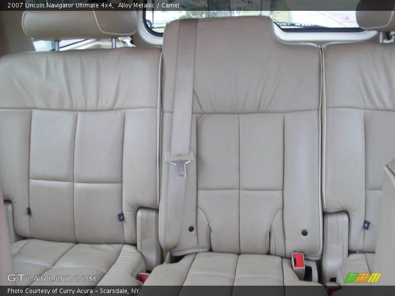 Alloy Metallic / Camel 2007 Lincoln Navigator Ultimate 4x4