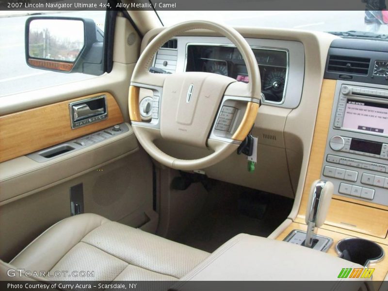 Alloy Metallic / Camel 2007 Lincoln Navigator Ultimate 4x4