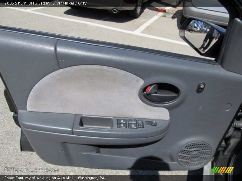 Silver Nickel / Gray 2005 Saturn ION 3 Sedan