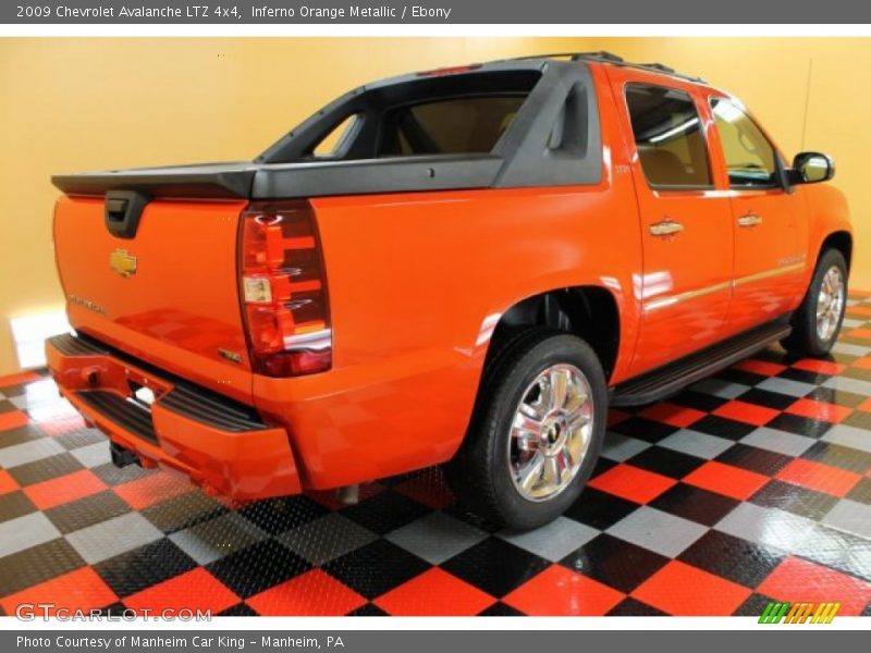 Inferno Orange Metallic / Ebony 2009 Chevrolet Avalanche LTZ 4x4