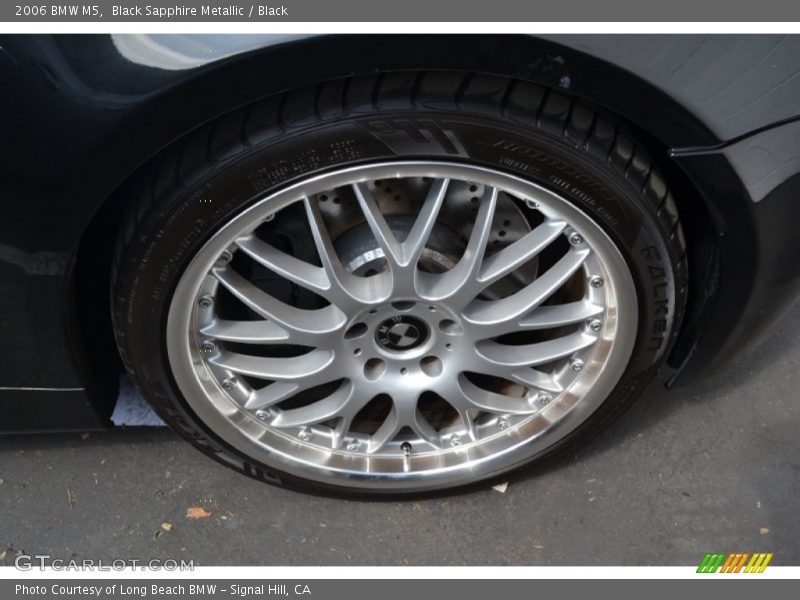 Custom Wheels of 2006 M5 