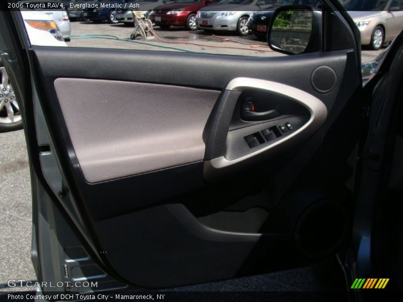 Everglade Metallic / Ash 2006 Toyota RAV4