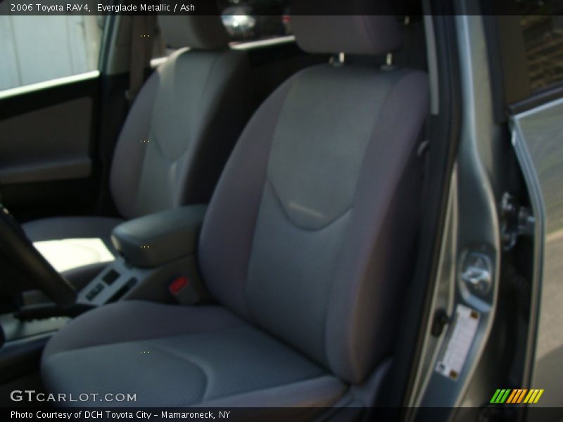 Everglade Metallic / Ash 2006 Toyota RAV4