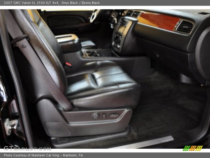 Onyx Black / Ebony Black 2007 GMC Yukon XL 1500 SLT 4x4