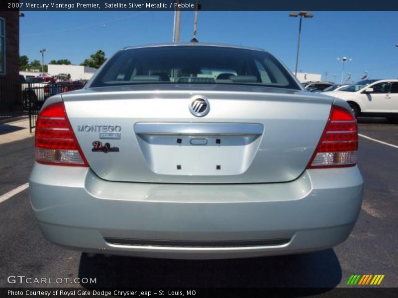 Satellite Silver Metallic / Pebble 2007 Mercury Montego Premier