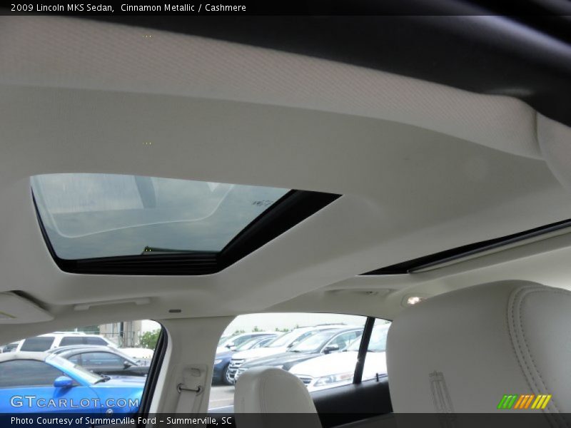Cinnamon Metallic / Cashmere 2009 Lincoln MKS Sedan
