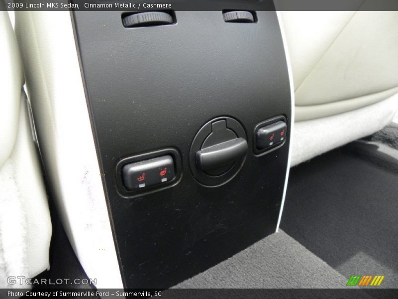 Cinnamon Metallic / Cashmere 2009 Lincoln MKS Sedan
