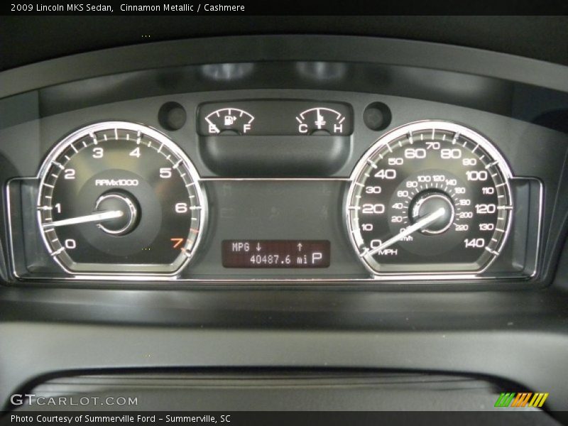 Cinnamon Metallic / Cashmere 2009 Lincoln MKS Sedan