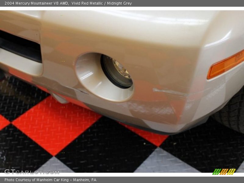 Vivid Red Metallic / Midnight Grey 2004 Mercury Mountaineer V8 AWD