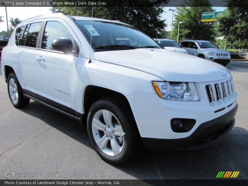 Bright White / Dark Slate Gray 2011 Jeep Compass 2.0