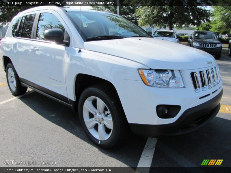 Bright White / Dark Slate Gray 2011 Jeep Compass 2.0 Latitude