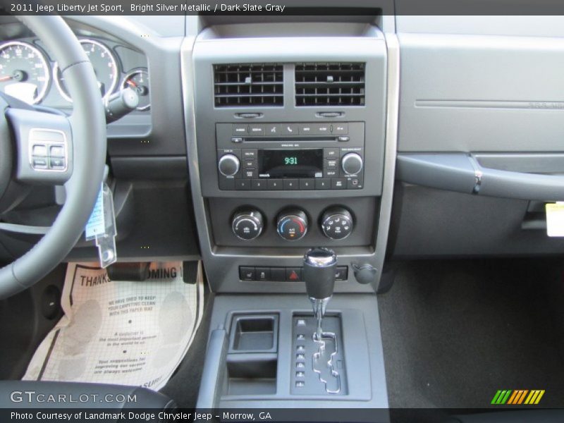 Bright Silver Metallic / Dark Slate Gray 2011 Jeep Liberty Jet Sport