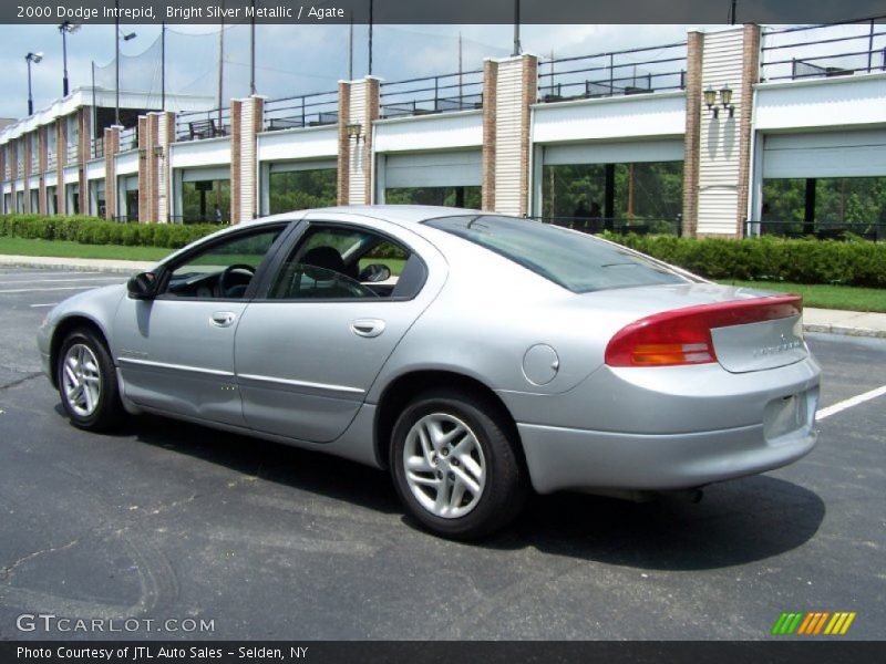 Bright Silver Metallic / Agate 2000 Dodge Intrepid