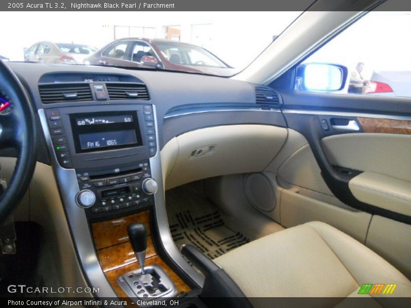 Nighthawk Black Pearl / Parchment 2005 Acura TL 3.2