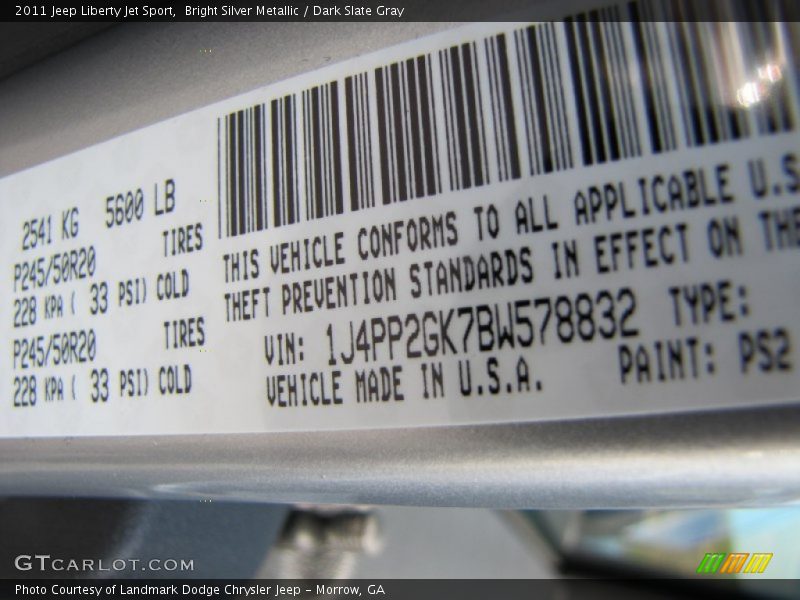 Bright Silver Metallic / Dark Slate Gray 2011 Jeep Liberty Jet Sport