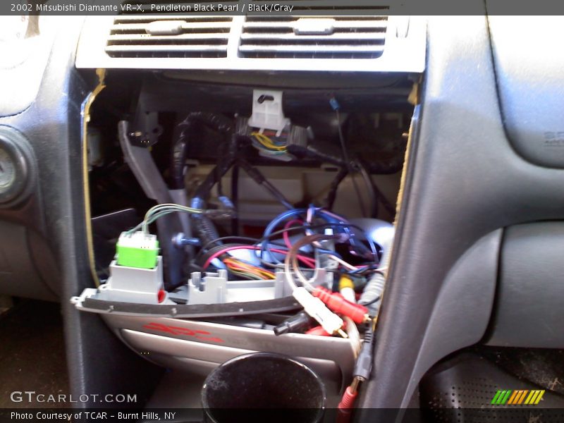 Pendleton Black Pearl / Black/Gray 2002 Mitsubishi Diamante VR-X
