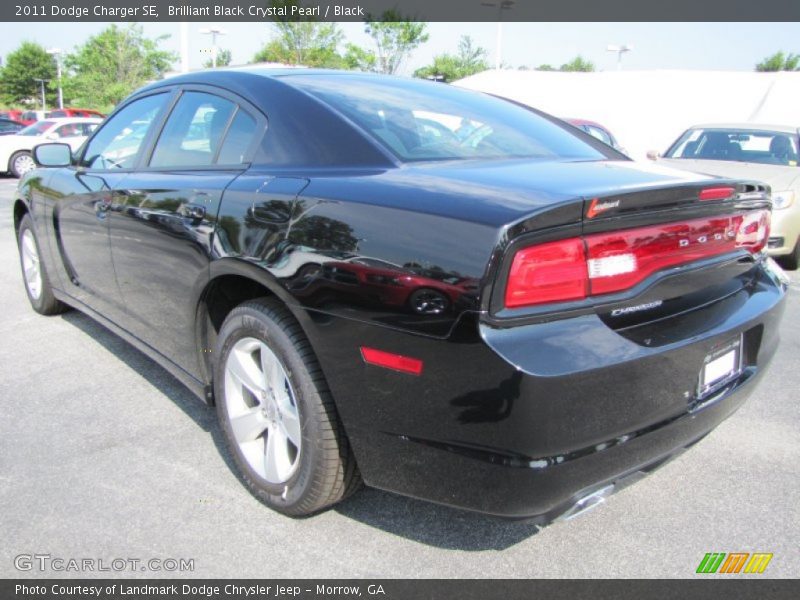 Brilliant Black Crystal Pearl / Black 2011 Dodge Charger SE