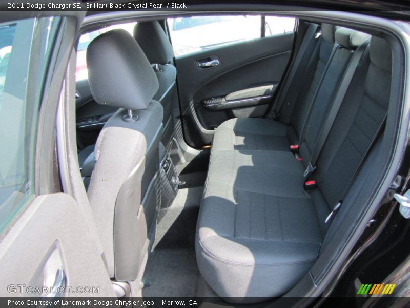 Brilliant Black Crystal Pearl / Black 2011 Dodge Charger SE
